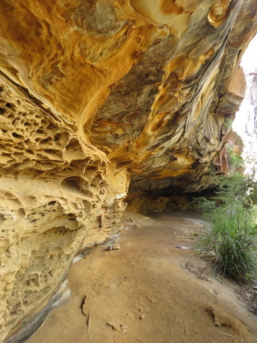 Pindar cave